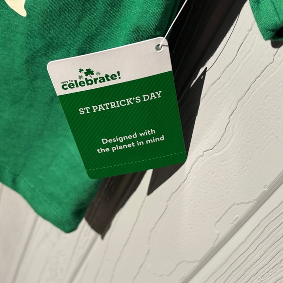 Green Lucky Kids T-Shirt - Picture 4 of 5